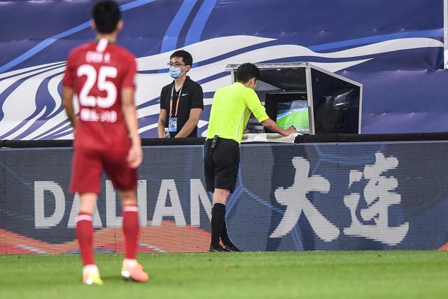 巴黎FC成功逆转雷恩，主帅与球员纷纷表达信心